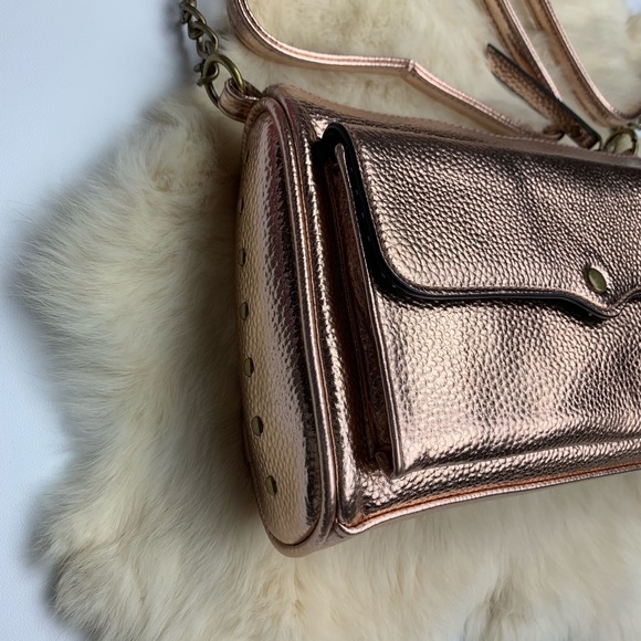 ROSE GOLD CROSSBODY BAG - Picture 2 of 5